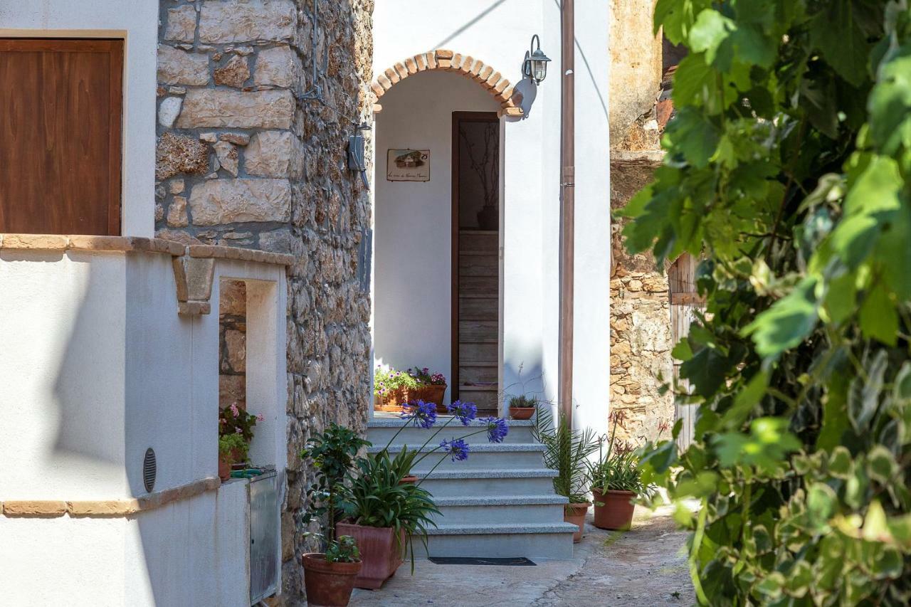 La Casa Di Nonna Monni Villa Baunei Bagian luar foto